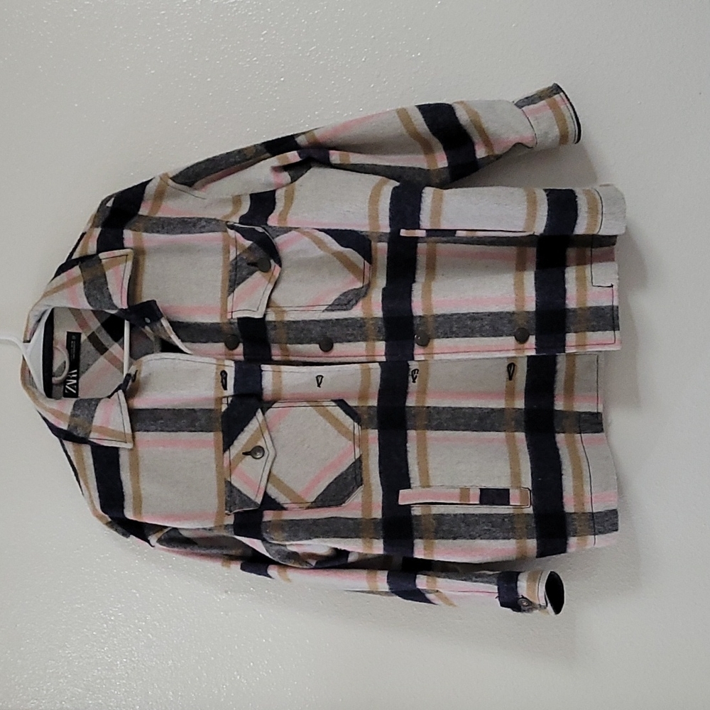 Zara Women's Plaid Shacket- small